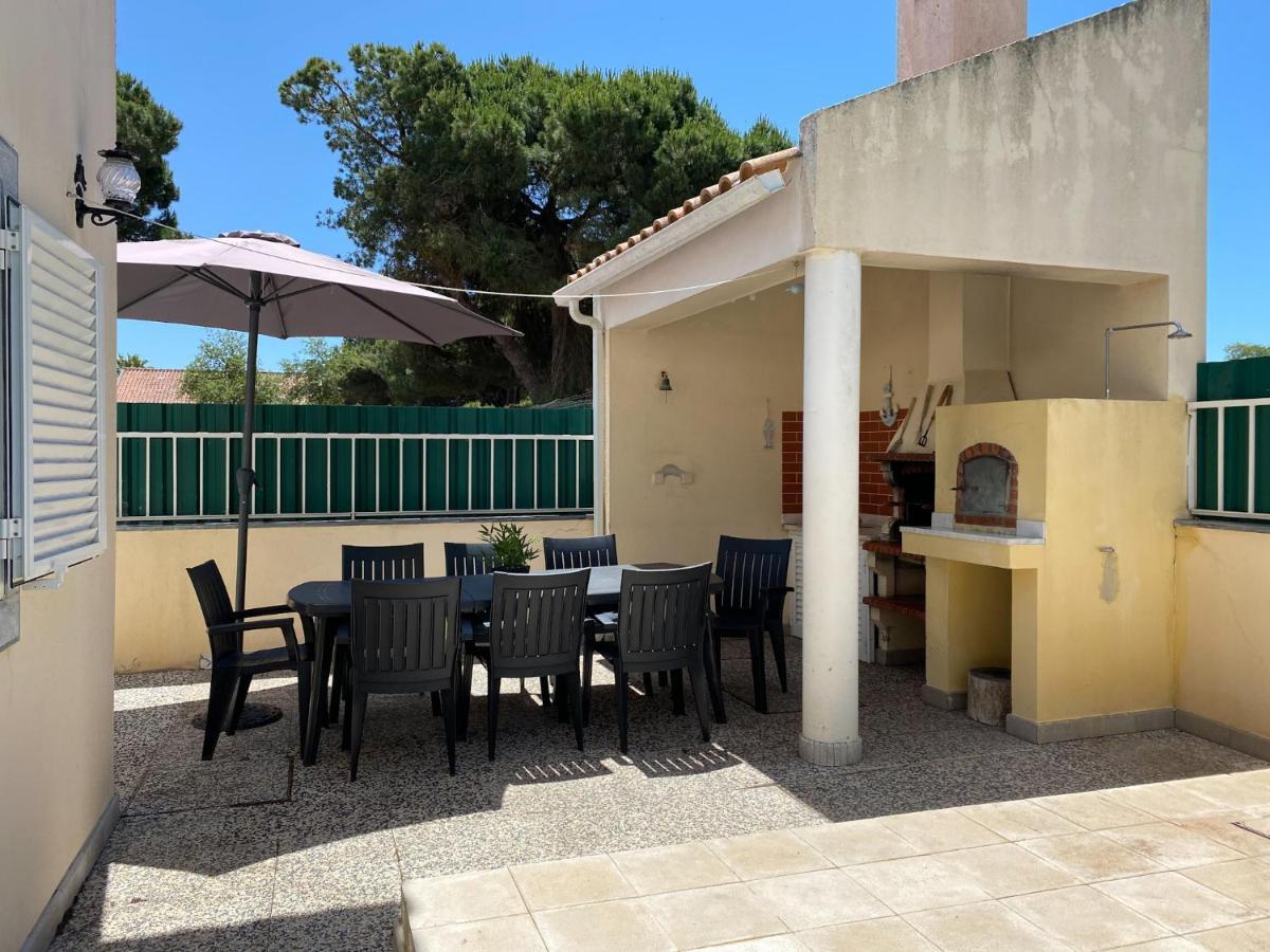 Lagoa Albufeira House Sesimbra Bagian luar foto